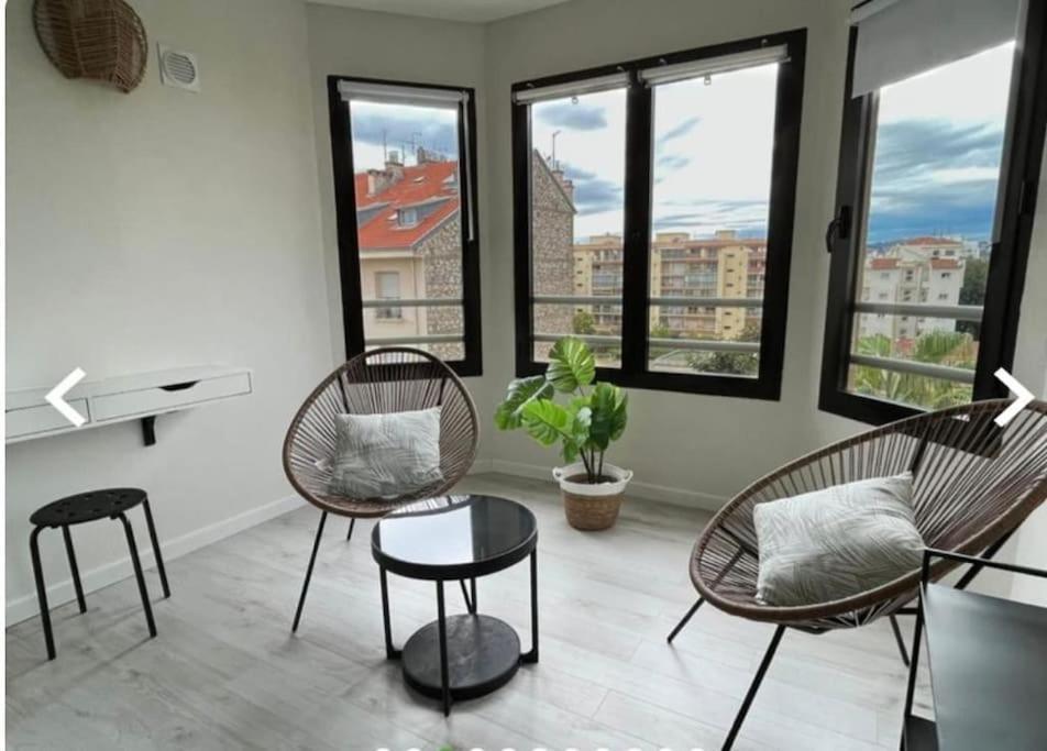 Beautiful Apartment Design Next To The Sea Antibes Exteriör bild